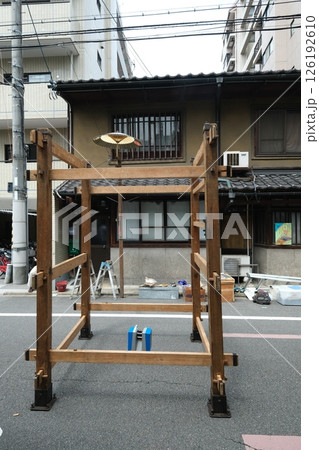 祇園祭太子山の山鉾建て 祇園祭太子山の山鉾建て 126192610