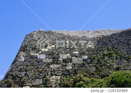 中城城跡・城壁・石垣（沖縄県・北中城村） 126192866