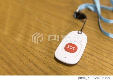 SOS呼出ベルイメージ SOS呼出ベルイメージ 126194409