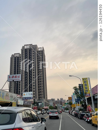 自動車 車 飛車 126194450