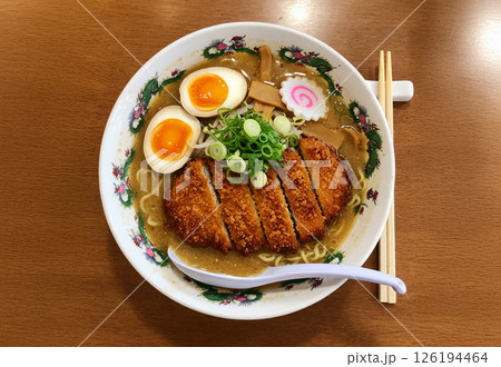 味噌かつラーメン 126194464