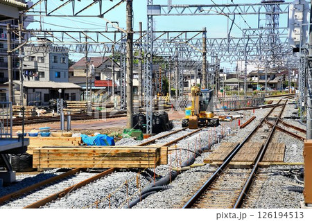 旧1番線ホームが高架化に向け姿を変える… 仮設下り線『春日部駅』新3・4番線 126194513