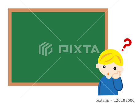 黒板の前で考える白人の男の子 黒板の前で考える白人の男の子 126195000