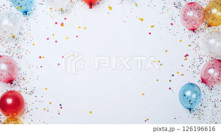 カラフルな風船と紙吹雪のイメージ、白背景 126196616