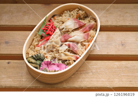 ほっきめし 苫小牧駅弁 まるい弁当 ほっきめし 苫小牧駅弁 まるい弁当 126196819