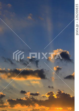 美しい初秋の空 126200635