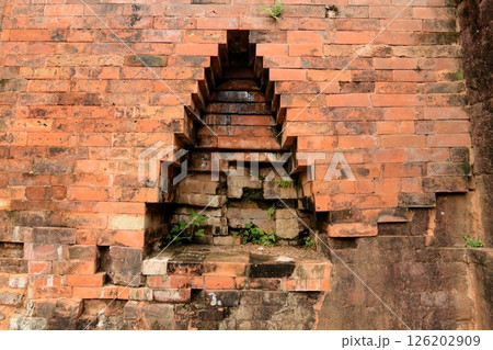 ミーソン遺跡レンガの壁 ミーソン遺跡レンガの壁 126202909