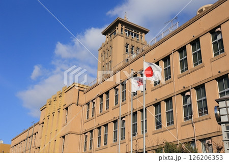 優美でモダンな大牟田市庁舎 優美でモダンな大牟田市庁舎 126206353
