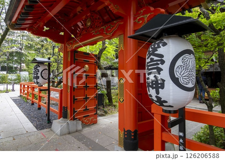 愛宕神社の朱塗り門 (東京都港区) Atago Shrine in Tokyo 愛宕神社の朱塗り門 (東京都港区) Atago Shrine in Tokyo 126206588