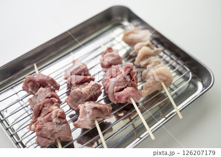 豚串仕込み中 126207179