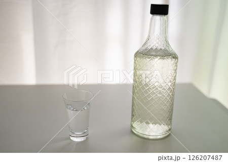 日本酒を楽しむ 日本酒を楽しむ 126207487