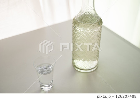 日本酒を楽しむ 日本酒を楽しむ 126207489