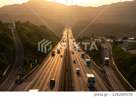 《静岡県》新東名高速道路・日本の大動脈 《静岡県》新東名高速道路・日本の大動脈 126209376
