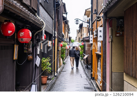 《京都府》先斗町・古都の歓楽街 126210094