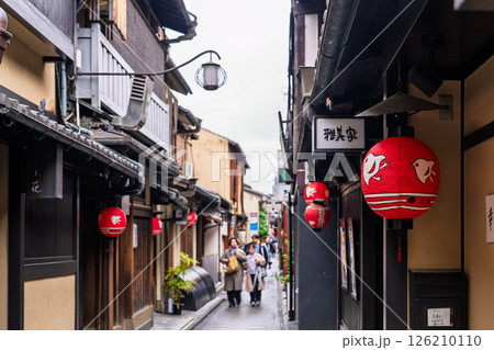 《京都府》先斗町・古都の歓楽街 《京都府》先斗町・古都の歓楽街 126210110