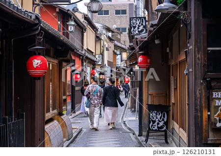 《京都府》先斗町・古都の歓楽街 126210131