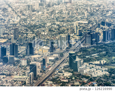 タイ・バンコク空撮～バンスー・チャトゥチャック地区 / Bangkok, Thailand 126216990