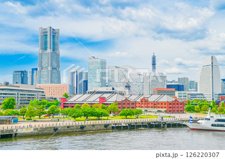 神奈川県横浜市の都市風景 126220307