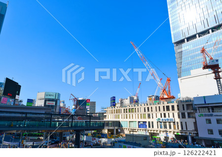 【東京都】5月・渋谷駅周辺の都市風景 126222421