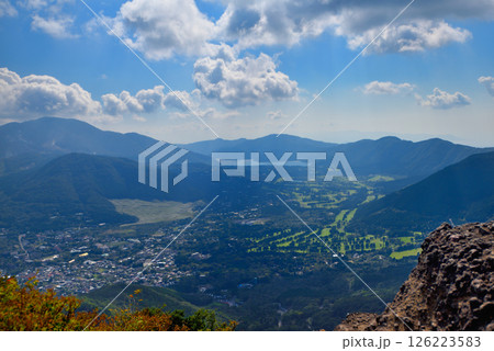 関東・箱根・金時山、頂上からの風景、芦ノ湖と仙石原・神奈川県箱根町(5) 関東・箱根・金時山、頂上からの風景、芦ノ湖と仙石原・神奈川県箱根町(5) 126223583