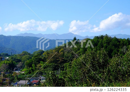 初秋の丹沢の山並み 【相模原市津久井 10月】 初秋の丹沢の山並み 【相模原市津久井 10月】 126224335