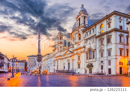 Rome, Italy. Piazza Navona and Sain Agnese Church, dowontown on the site of the Roman Domitian ancient Stadium. 126225111