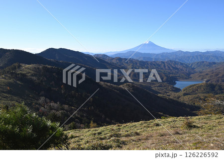 大菩薩嶺登山、山梨県 126226592