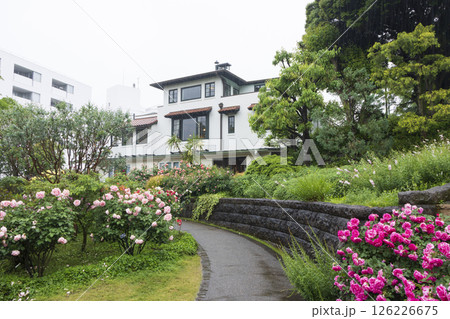 山手西洋館フランス山庭園の港の見える丘公園の春 126226675
