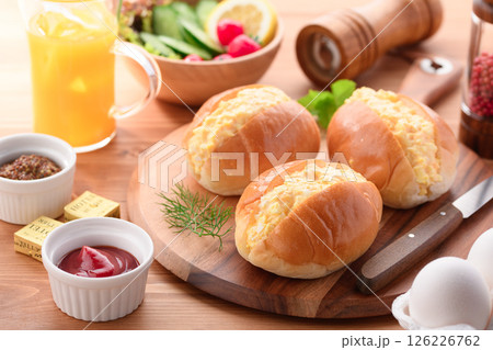 ロールパンサンド ( ロールパンの玉子サンド ) ロールパンサンド ( ロールパンの玉子サンド ) 126226762