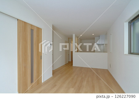 住宅　LDK 126227090