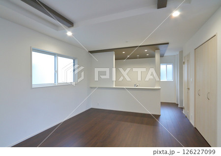 住宅　LDK 126227099