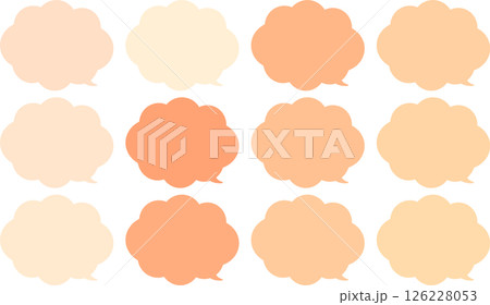 雲の形をしたモコモコなふきだしセット。オレンジ色と肌色。吹き出しの先端は右下。 雲の形をしたモコモコなふきだしセット。オレンジ色と肌色。吹き出しの先端は右下。 126228053