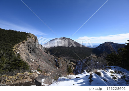 冬の黒斑山登山、浅間山、群馬県、長野県 126228601