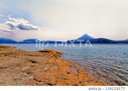 池田湖からの開聞岳 126229173