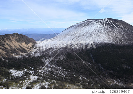 冬の黒斑山登山、浅間山、群馬県、長野県 冬の黒斑山登山、浅間山、群馬県、長野県 126229467