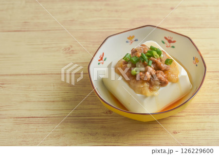 おろし納豆の冷や奴 おろし納豆の冷や奴 126229600