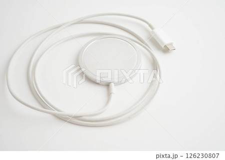 Wireless charger, magnetic charging modern equipment of mobile phone. Wireless charger, magnetic charging modern equipment of mobile phone. 126230807