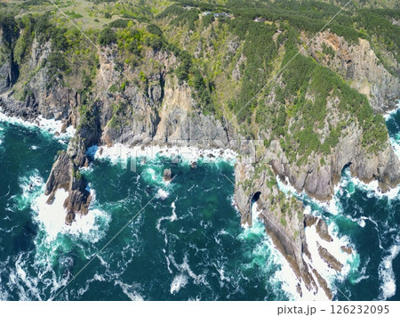 空撮「岩手県」断崖絶壁の北山崎の風景 田野畑村 空撮「岩手県」断崖絶壁の北山崎の風景 田野畑村 126232095