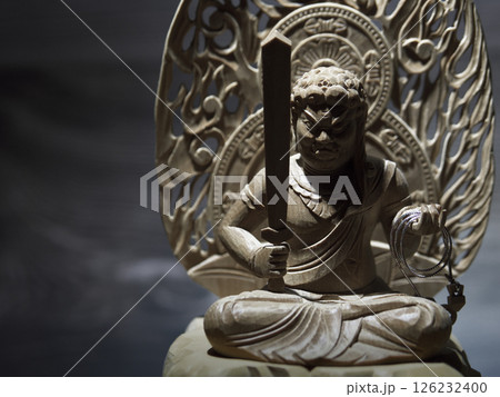 不動明王の仏像 126232400