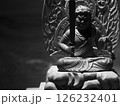 不動明王の仏像(モノクロVer) 126232401
