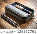 机の上の文房具 126232761