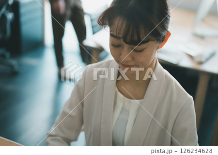 Business person 126234628