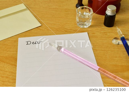 手紙とガラスペン 手紙とガラスペン 126235100
