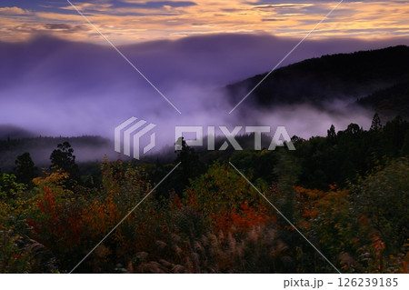 岩手県奥州市　夜明けの風景 126239185