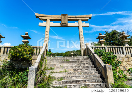 伊和都比売神社 鳥居と初秋の青空2 兵庫県赤穂市 伊和都比売神社 鳥居と初秋の青空2 兵庫県赤穂市 126239620