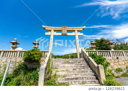伊和都比売神社 鳥居と初秋の青空4 兵庫県赤穂市 伊和都比売神社 鳥居と初秋の青空4 兵庫県赤穂市 126239621