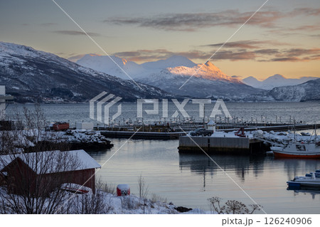 Small port and big mountains, Hamnvik, Norway Small port and big mountains, Hamnvik, Norway 126240906