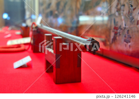 中部地方・松本城・お城の中の展示物、鉄砲、火縄銃・長野県松本市(8) 126241146