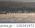 秋のタウシュベツ川橋梁 126241972
