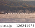 秋のタウシュベツ川橋梁 126241973